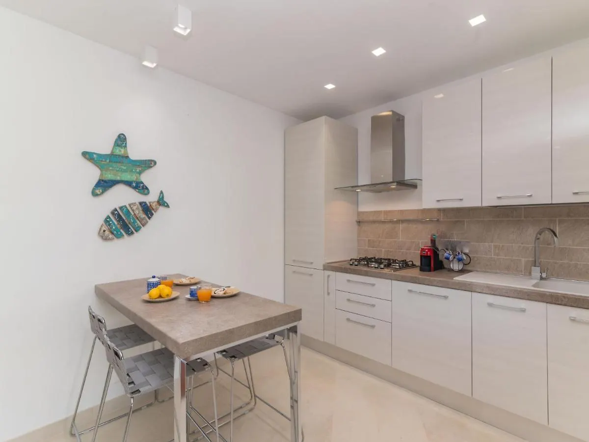 Apartment Lidia Capo Ceraso Resort By Interhome ムルタ・マリア